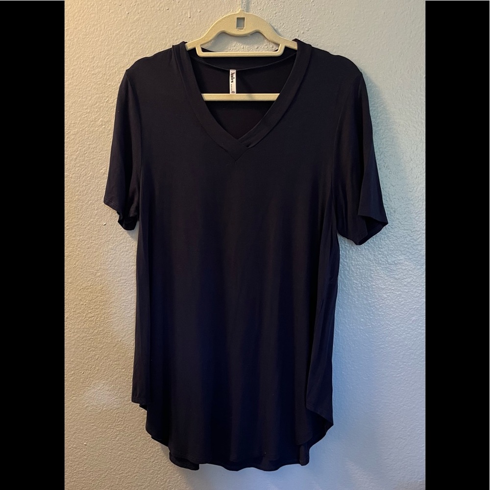 Navy Blue Long Top 🌺